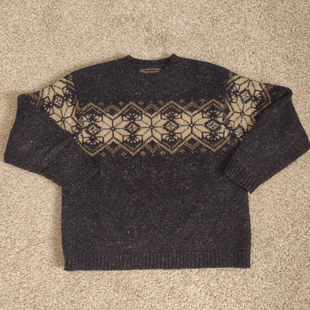 Abercrombie and Fitch Wool sweater 🐑